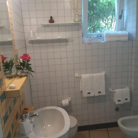 Casetta Delle Rose Bed & Breakfast *