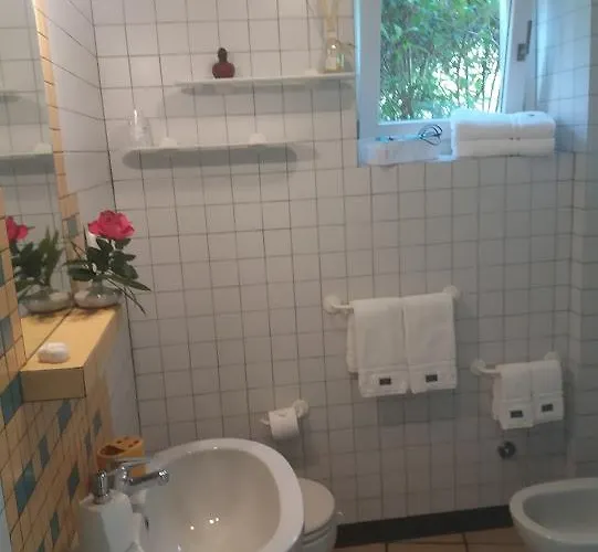 Casetta Delle Rose Bed & Breakfast *